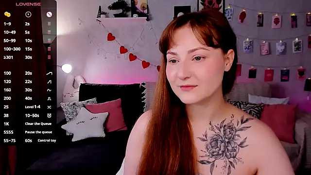 Snapshot of velvet_cherry_ chatting on 07-11-26, 08:50 velvet cherry online show from 07-11-26, 08:50