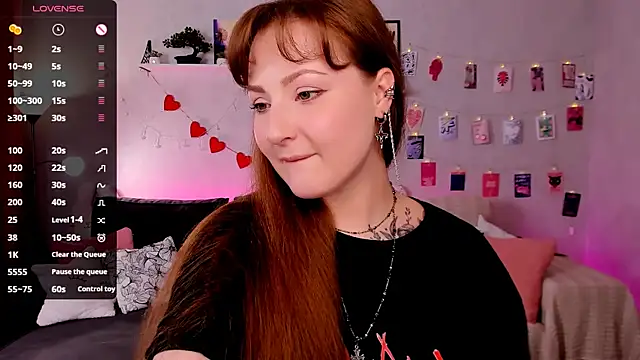 Snapshot of velvet_cherry_ chatting on 07-22-26, 08:50 velvet cherry online show from 07-22-26, 08:50