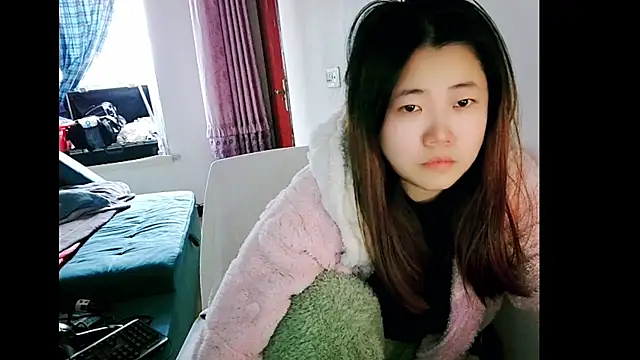 Snapshot of ninibb66 chatting on 11-22-25, 06:23 ninibb66 online show from 11-22-25, 06:23