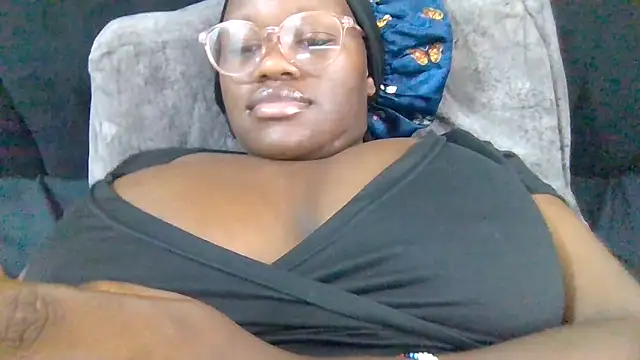 Snapshot of Barbiebunky chatting on 11-30-25, 06:06 Barbiebunky online show from 11-30-25, 06:06