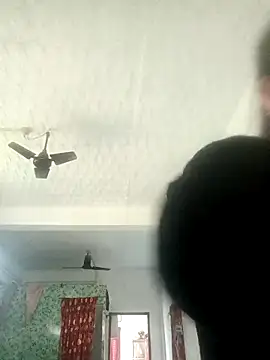 Snapshot of Reema_143 chatting on 02-02-26, 03:05 Reema 143 online show from 02-02-26, 03:05