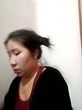 Snapshot of Reema_143 chatting on 02-13-26, 02:13 Reema 143 online show from 02-13-26, 02:13