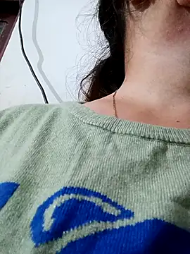 Snapshot of Reema_143 chatting on 02-20-26, 03:12 Reema 143 online show from 02-20-26, 03:12