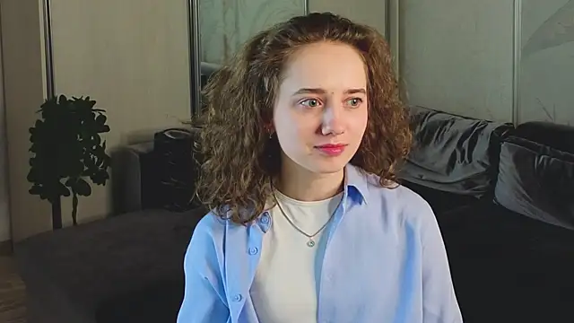 CuteLunette online show from 12-05-25, 01:20