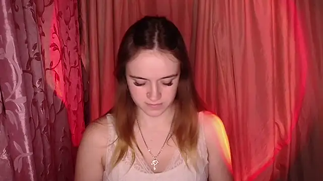 Illa May online show from 12-22-25, 08:06