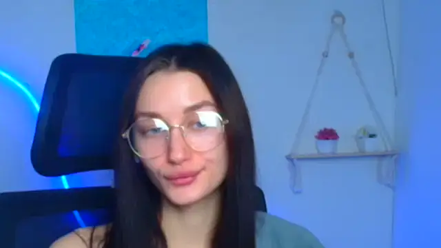 Stella XO online show from 02-20-26, 06:48