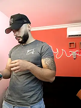 Mike savage3 online show from 11-26-25, 12:39