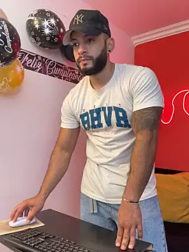 Mike savage3 online show from 02-17-26, 12:23