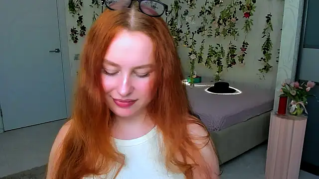 Snapshot of AirySilhouette chatting on 05-15-26, 05:09 AirySilhouette online show from 05-15-26, 05:09