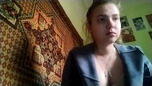 KikiBang online show from 12-01-25, 08:19