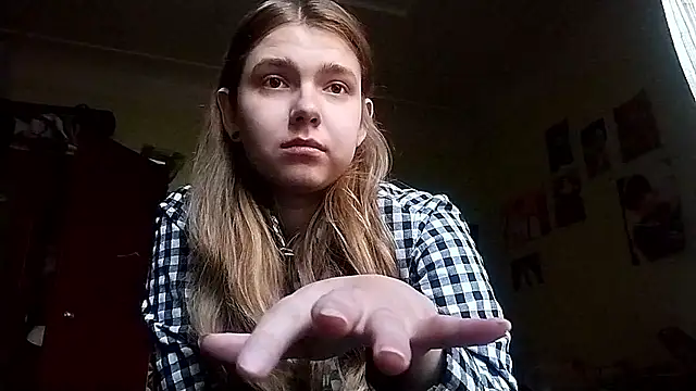 KikiBang online show from 01-13-26, 08:52