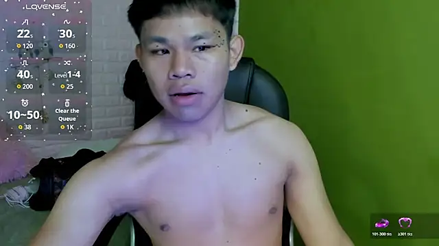 Snapshot of tommy_cherry_ chatting on 11-24-25, 03:34 tommy cherry online show from 11-24-25, 03:34