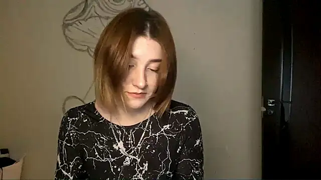 Snapshot of Marimari_maur chatting on 11-24-25, 06:57 Marimari maur online show from 11-24-25, 06:57