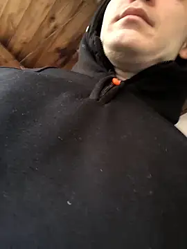 Spielzeugtwink online show from 11-22-25, 01:10