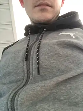 Spielzeugtwink online show from 02-15-26, 02:03