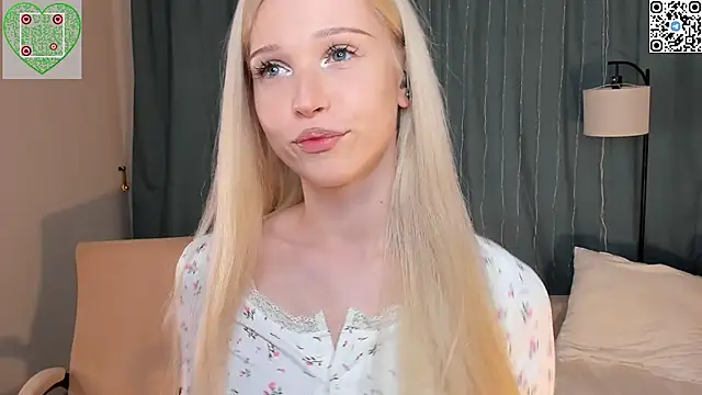 CherrylHolme online show from 04-11-26, 09:41