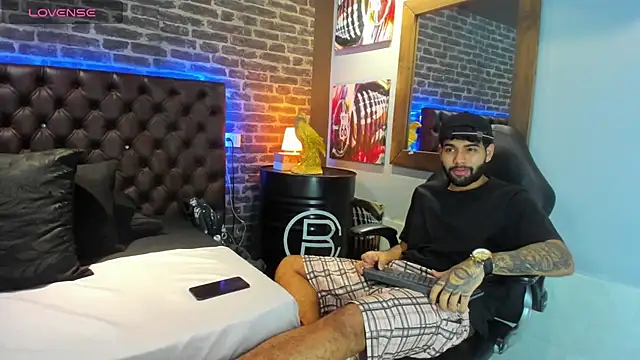 Jesuss77  online show from 11-21-25, 02:38