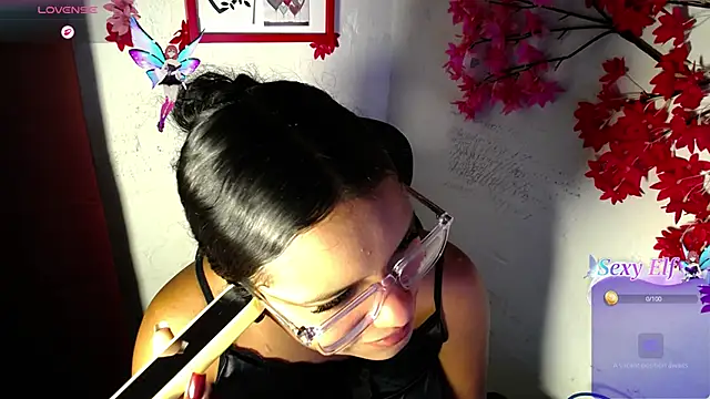 Snapshot of chleo_rosse chatting on 06-27-26, 03:06 chleo rosse online show from 06-27-26, 03:06