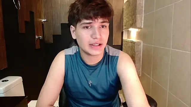 JakeSummer  online show from 02-10-26, 01:15