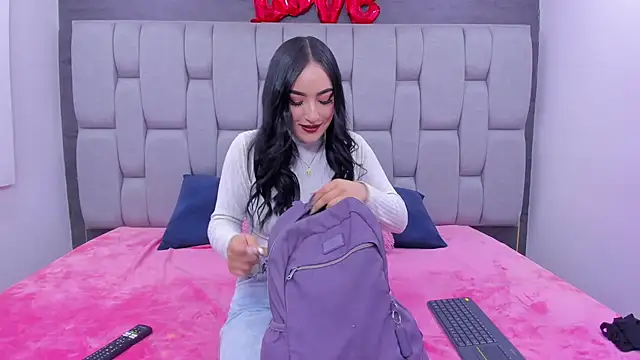 Snapshot of Sarita_Ass chatting on 05-17-26, 05:05 Sarita Ass online show from 05-17-26, 05:05