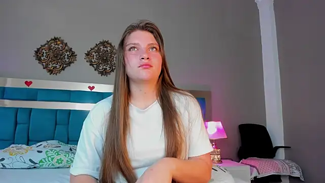 Snapshot of LiiaVelvet chatting on 03-04-26, 03:34 LiiaVelvet online show from 03-04-26, 03:34