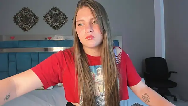 LiiaVelvet online show from 03-18-26, 03:31