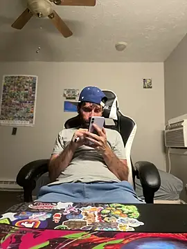 Snapshot of strippingmale1 chatting on 07-03-26, 03:02 strippingmale1 online show from 07-03-26, 03:02