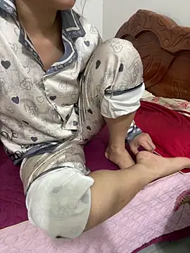 suna218 online show from 12-05-25, 03:09