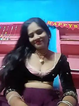Snapshot of Rt_kinjal chatting on 07-15-26, 10:26 Rt kinjal online show from 07-15-26, 10:26