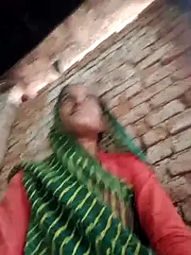 Snapshot of Xxx_suhana chatting on 11-20-25, 10:37 Xxx suhana online show from 11-20-25, 10:37