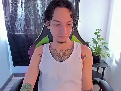 alessandro garcia online show from 11-29-25, 01:14