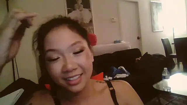 Snapshot of cryptokimgirl chatting on 02-27-26, 05:40 cryptokimgirl online show from 02-27-26, 05:40