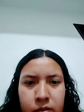 Snapshot of Laliley chatting on 11-20-25, 10:15 Laliley online show from 11-20-25, 10:15