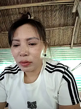 Snapshot of akura-03 chatting on 11-29-25, 08:06 akura-03 online show from 11-29-25, 08:06