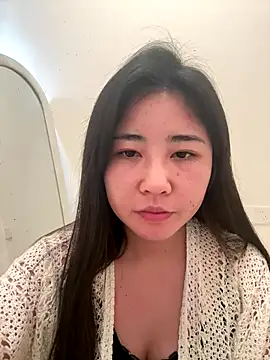 Snapshot of Momo168168 chatting on 11-23-25, 08:36 Momo168168 online show from 11-23-25, 08:36