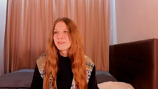 Snapshot of HazeLuneth chatting on 02-16-26, 07:37 HazeLuneth online show from 02-16-26, 07:37