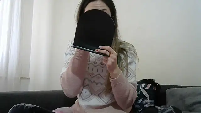 Erii18 online show from 02-03-26, 12:32