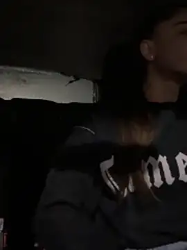 Snapshot of PureEllieX chatting on 02-02-26, 03:49 PureEllieX online show from 02-02-26, 03:49