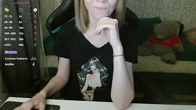 Snapshot of __Katherine___ chatting on 11-29-25, 02:31 Katherine online show from 11-29-25, 02:31