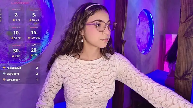 Snapshot of Kaaory chatting on 12-20-25, 04:25 Kaaory online show from 12-20-25, 04:25