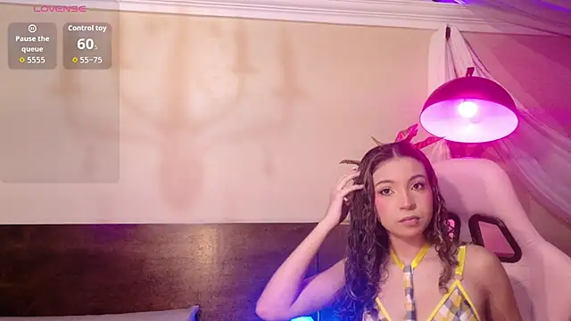 Snapshot of Kaaory chatting on 02-27-26, 04:51 Kaaory online show from 02-27-26, 04:51