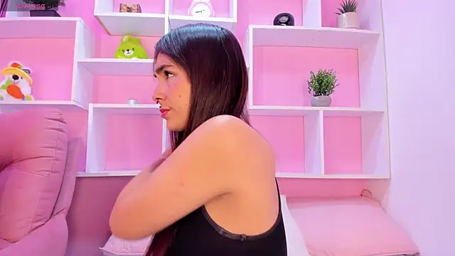 kittyMelvis online show from 11-24-25, 11:43