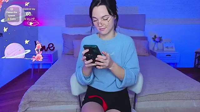 Camila 777  online show from 11-29-25, 10:46