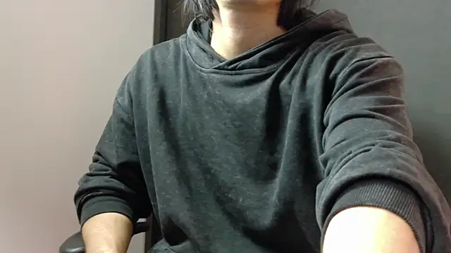 Snapshot of eren_jeager chatting on 07-11-26, 02:03 eren jeager online show from 07-11-26, 02:03