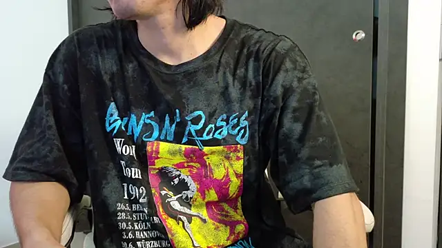 Snapshot of eren_jeager chatting on 07-15-26, 01:11 eren jeager online show from 07-15-26, 01:11