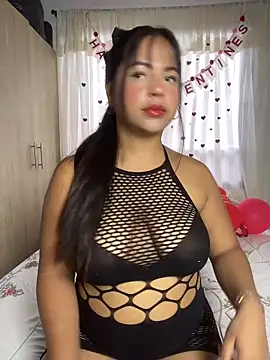 Snapshot of katthyasmitth chatting on 02-17-26, 10:16 katthyasmitth online show from 02-17-26, 10:16