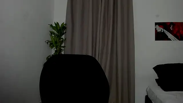 Catty Noir online show from 01-12-26, 11:32