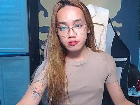 imadriana12 online show from 06-27-26, 07:24