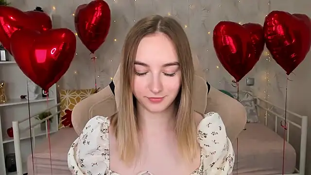 Shy Polly online show from 02-07-26, 05:33