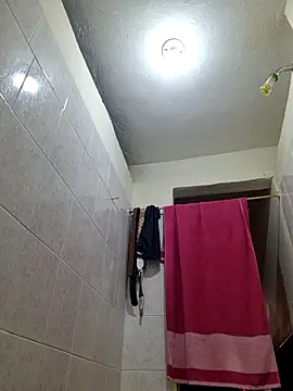 Monitaxhot online show from 11-22-25, 08:41